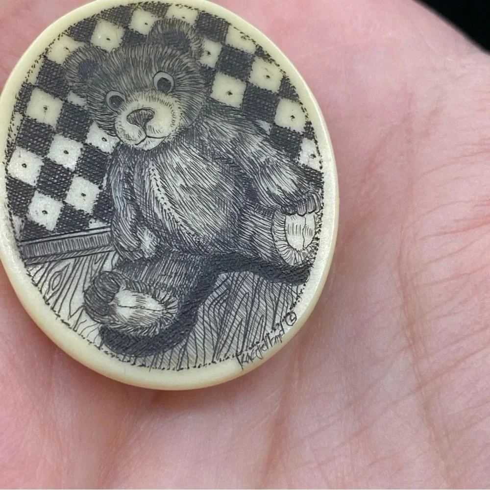 Vintage Etched Teddy Bear Pin